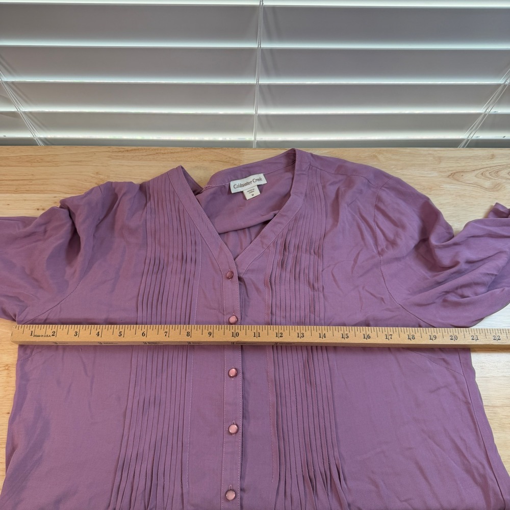 Coldwater Creek Purple Pintuck Crochet Lace Trim Rayon Button Front Tunic Top M - Picture 9 of 11